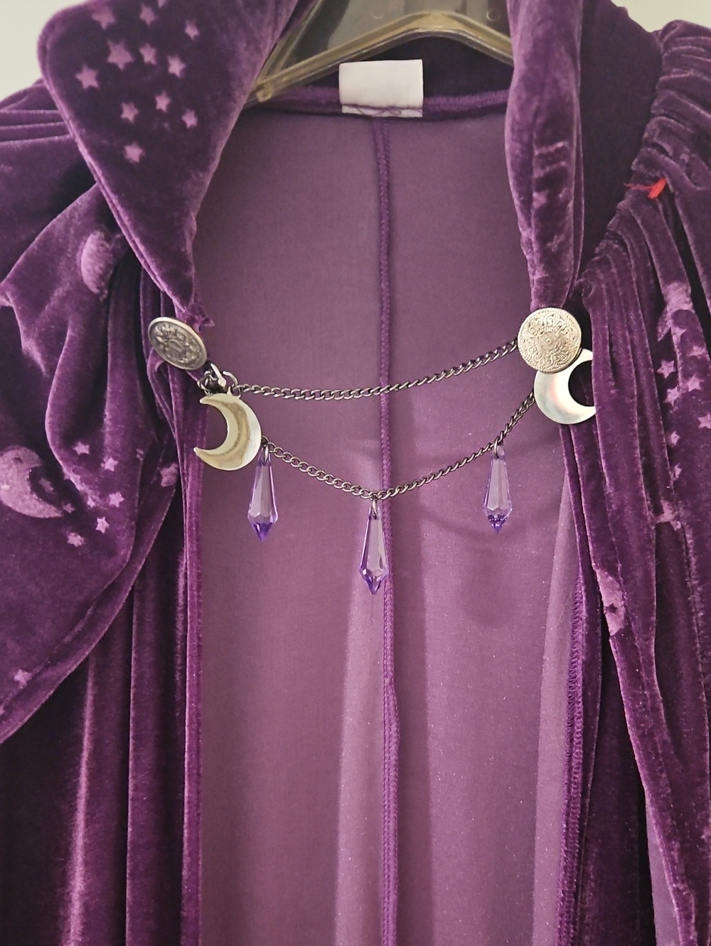 Spirit Halloween Celestial Witch Velvet Cape Deluxe Purple One Size EUC - Picture 4 of 6